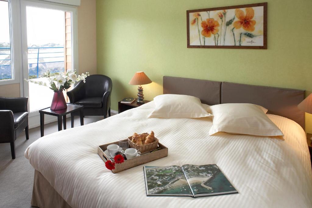 L'Escale Evel Er Ger Bed and Breakfast Locquirec Værelse billede